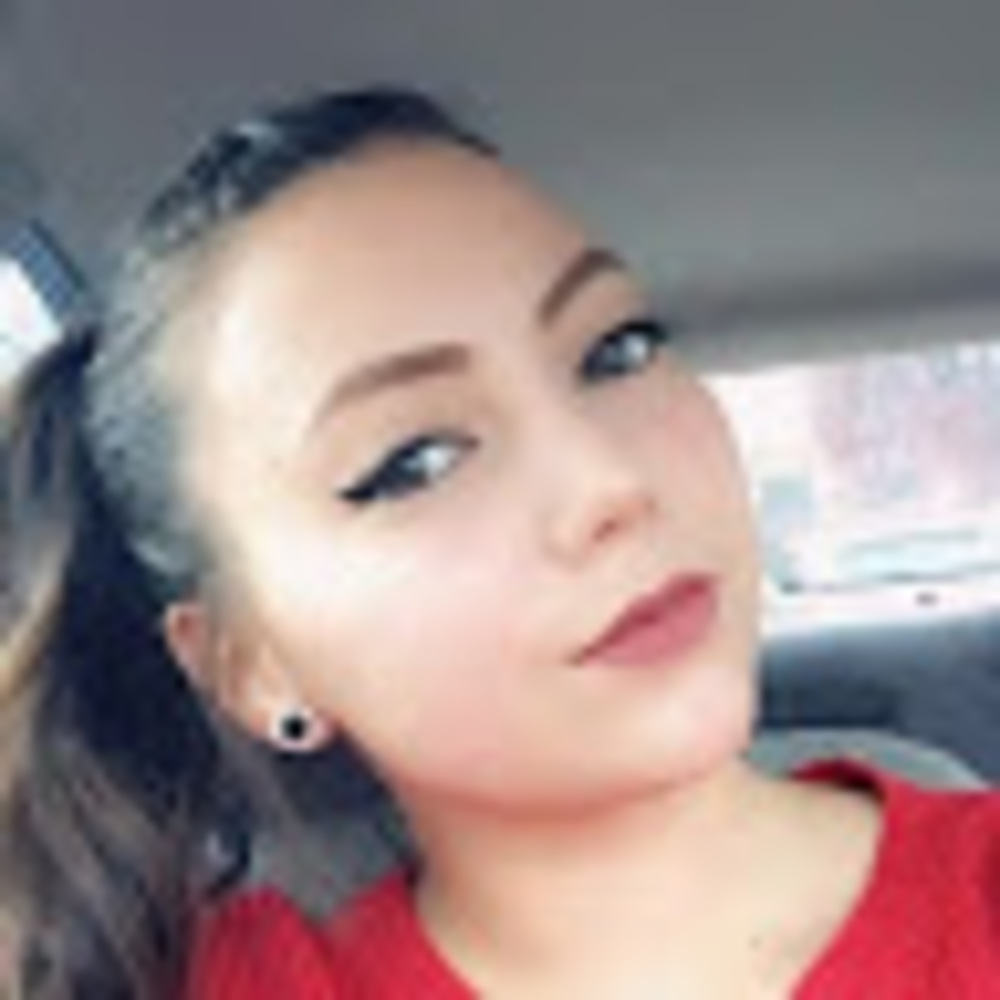 Meet your Posher, Helena